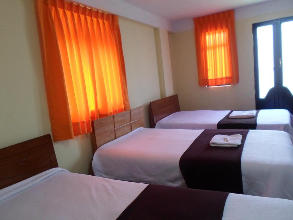 Hostal Casa Del Montanista 와라스 외부 사진
